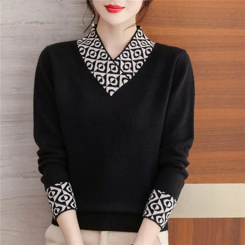 Bizou V-Neck Sweater